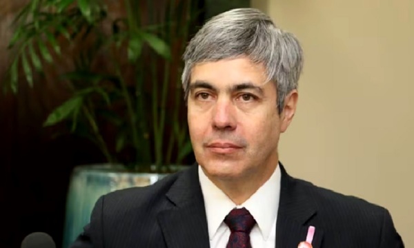 Expresidente de ANDE advierte sobre retención de fondos en Itaipú - OviedoPress