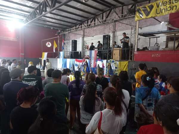 Video: Caacupe’i en Buenos Aires aglutinó a gran cantidad de paraguayos - Nacionales - ABC Color