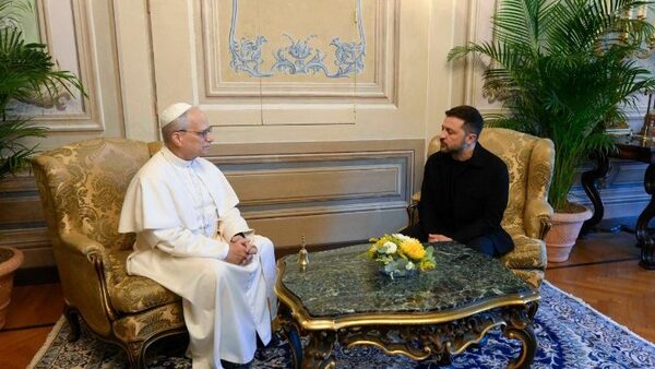 Zelensky se reunió con el papa León XIV mientras promete respuesta a plan de paz de Estados Unidos - ADN Digital