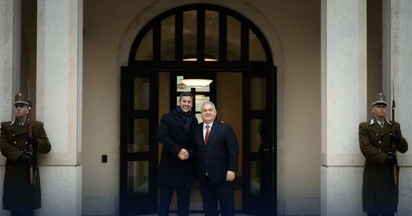 La Nación / Primer ministro de Hungría recibe a Peña: “Prioriza la paz y la familia”