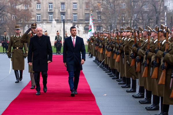 Peña inicia visita oficial a Hungría y abre una agenda estratégica con el presidente Sulyok y el primer ministro Orbán - El Trueno