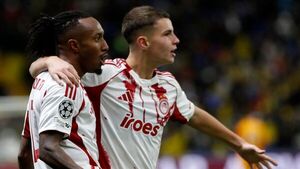 Gelson Martins reanima al Olympiacos