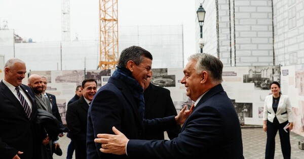 Orbán recibe a Peña en Hungría con elogios a las políticas ultraconservadoras del Gobierno