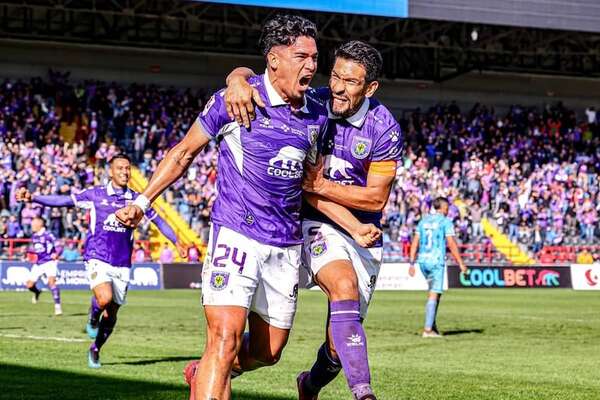 Chile: Concepción vuelve a la élite con el ascenso de sus dos clubes - Fútbol Internacional - ABC Color