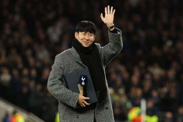 Tottenham homenajea a Heung-Min Son - Fútbol Internacional - ABC Color