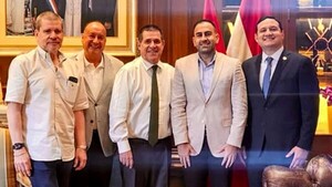 Felipe Salomón logra apoyo de HC para las próximas municipales