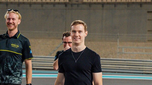 Gran primera jornada para Duerksen