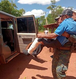 FTC brinda asistencia médica y evacúa a un poblador de Sanja Morotí - Concepción al Día