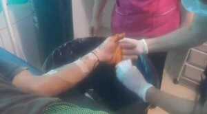 Popular / Oisu'u feroz mbói a joven agricultor en Canindeyú