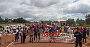 La Nación / Campesinos de Itakyry se movilizan en apoyo al presidente del Indert