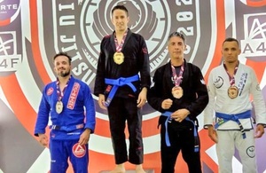 Luchador paraguayo se consagra campeón mundial