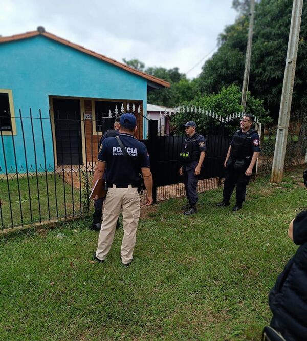Allanan dos viviendas en San Pedro del Paraná por un caso de hurto agravado