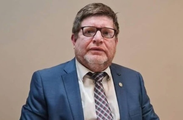 La Cámara de Apelación frena proceso del exfuncionario legislativo