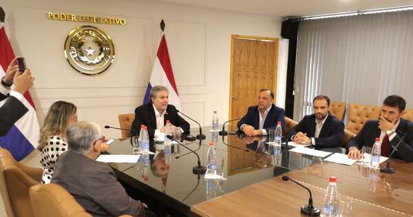 Diario HOY | Mafia de los pagarés: comisión del Senado ajusta proyectos de ley para frenar abusos