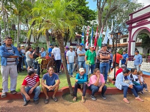 Pescadores exigen subsidio y amenazan con romper veda - Concepción al Día