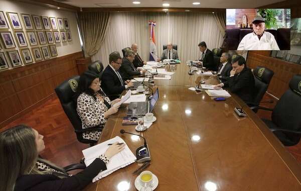Reunión secreta: piden a ministros de la Corte apartarse del caso CM por “decoro y delicadeza” - Nacionales - ABC Color