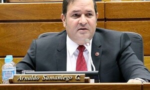 Juan Villalba se retira y respalda la precandidatura de Arnaldo Samaniego para la intendencia en Asunción - OviedoPress