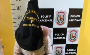 Aprehenden a una adolescente con marihuana en una plaza 