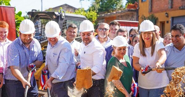 Diario HOY | Dan la palada inicial para la pavimentación del barrio San Pablo