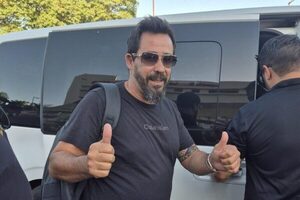 Popular / "Vitamina" Sánchez llega el domingo y el martes ya empieza a descuerear a sus jugadores