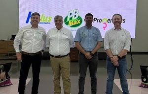 Probal y Nutrón sellan una alianza estratégica para transformar la nutrición animal en el sector lechero de Paraguay