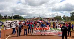 La Nación / Movilización de apoyo a favor de titular del Indert