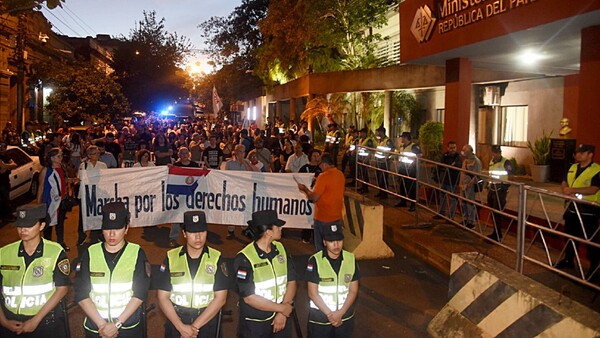 Codehupy: Advierten aumento de autoritarismo y desigualdad social