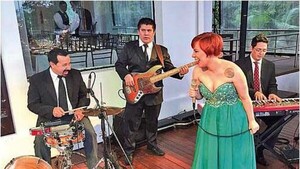 Nina Castro lidera concierto navideño con sonido solidario