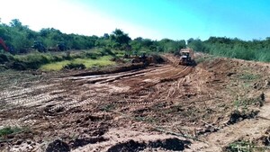 Pozo Hondo: Restauran muro para contener crecidas del Pilcomayo