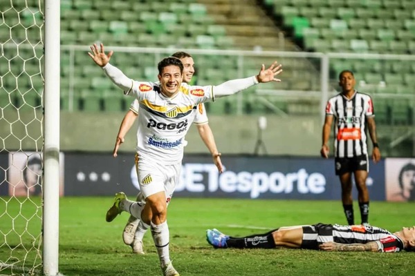 Sportivo Luqueño Confirma Retorno del Habilidoso Óscar Ruiz