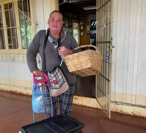 Madre desesperada, vende su casa para salvar a su hijo