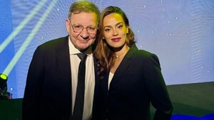 Popular / ¡Carlos Martini conoció a su "suegro"!