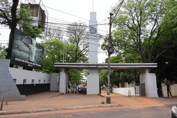 ¡Olvidáte, no hay caso para hacer estadio en Para Uno!