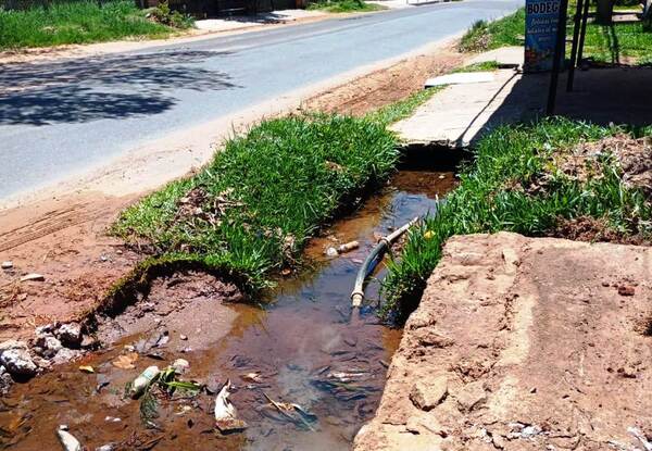 Vecinas sin acceso a cuadras de la Municipalidad •