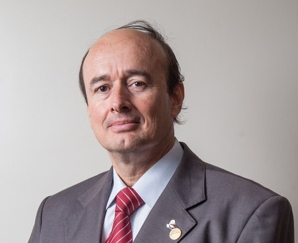 Se fijaron gastos ambiciosos en programas sociales, pero el dinero no alcanza, advierten