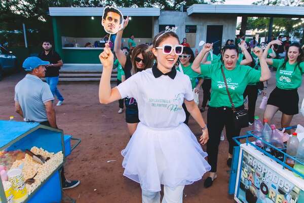 Popular / (GALERÍA) ¡Mañami! Novia de pelotero tuvo una despedida de soltera muy original