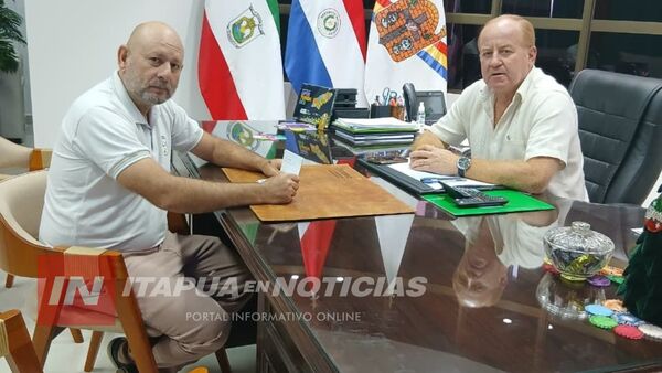 INTENDENTE DE GRAL. ARTIGAS SE REUNIÓ CON EL GOBERNADOR DE ITAPÚA