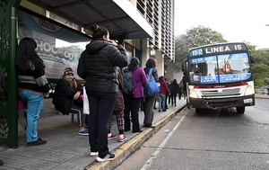 Choferes de transporte anuncian huelga de 48 horas