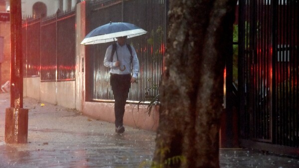 Cuáles son las zonas afectadas y la franja horaria de la posible tormenta severa de este viernes
