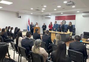 Concepción: Ministro Superintendente Jiménez Rolón tomó juramento a 30 nuevos abogados