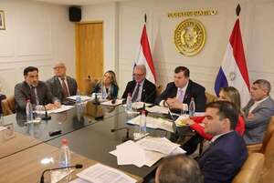 Fiscalía y Contraloría “se pasan la pelota” sobre denuncias millonarias de 47 indicios de hechos punibles   - Política - ABC Color