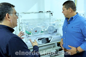 Apenas días antes de su inauguración, Juancho Acosta verifica terapia neonatal que será habilitada en el Hospital Juan Pablo II  - El Nordestino