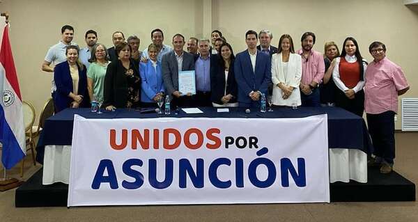 Con cuatro intendentables y tres listas a concejales, opositores sellan alianza en Asunción     - Política - ABC Color