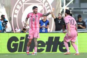 Inter Miami ejerce opción sobre De Paul y negocia con Suárez - Fútbol Internacional - ABC Color