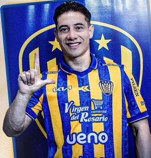 Luqueño: Kure’i Ruiz, con el manto auriazul - Sportivo Luqueño - ABC Color