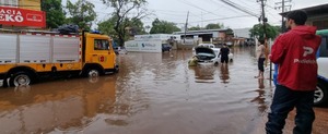 Ante lluvias, piden evitar puntos críticos en Asunción | Unicanal