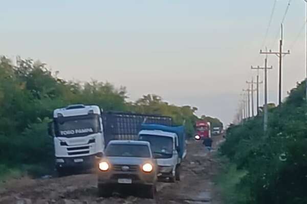 Alto Paraguay: sobrevivir al drama, barro, aislamiento y a la desesperación - Noticias del Chaco - ABC Color