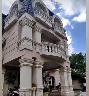 Venden en subasta la exmansión del hijo de González Daher por G. 2.555 millones