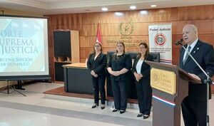 Ministro Benítez Riera encabezó presentación de Informe de Gestión en Ñeembucú