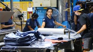 Importaciones de materia prima superan USD 480 millones, según MIC